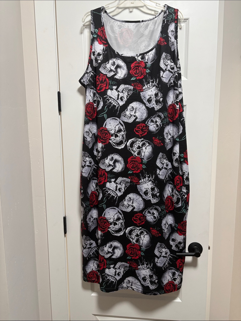 Sleeveless Black Dress with Red Rose & Skull Print